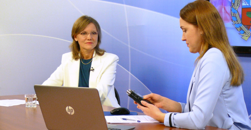 Программа «Вести Эл Алтай» рассказала о пресс-конференции руководителя Алтайкрайстата